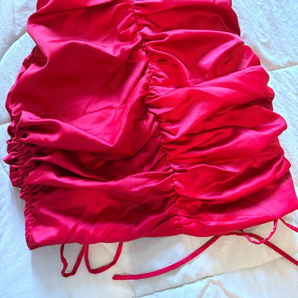 Oh Polly! All For You Ruched Bodycon Satin Mini Dress in Red US Sz 4 - Picture 10 of 14